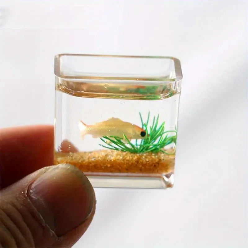 Charming Mini Fish Tank - Perfect Micro Landscape Decoration - Create a Charming Aquatic Display for Your Micro Landscape