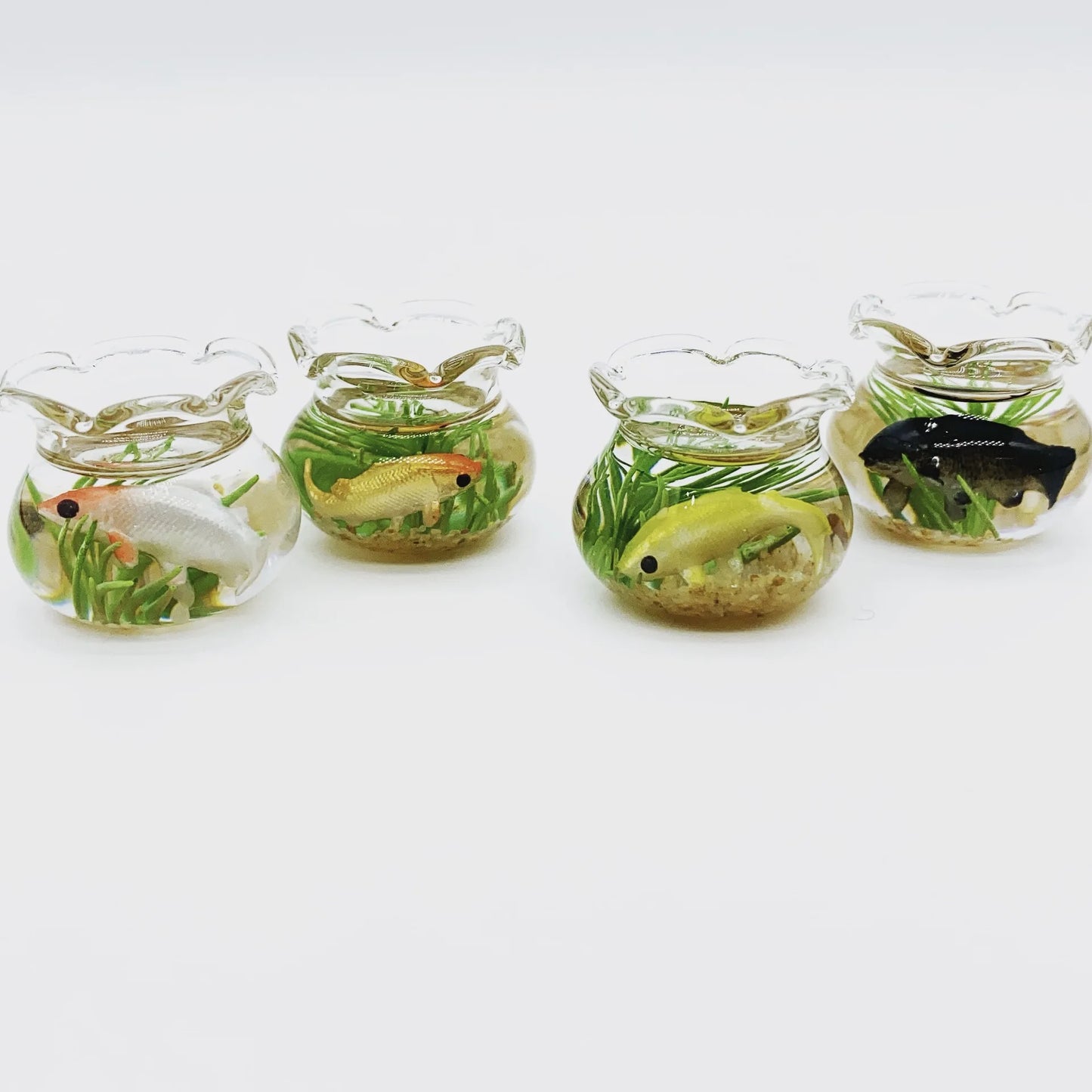 Charming Mini Fish Tank - Perfect Micro Landscape Decoration - Create a Charming Aquatic Display for Your Micro Landscape